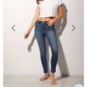 1822 Denim Adrianna Skinny Jeans